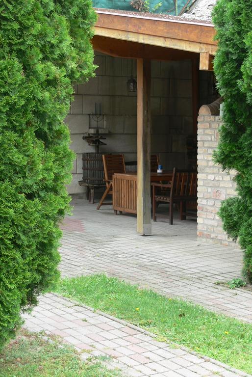 Falusi Vendeghaz Etyek Exterior foto